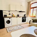 Apartamento Stilvolles Boho Studio-birgit S-bahn-wifi-garten