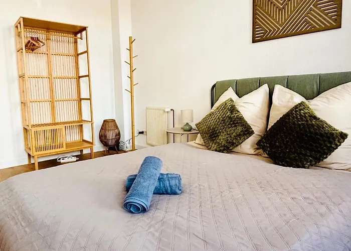 Stilvolles Boho Studio-birgit S-bahn-wifi-garten